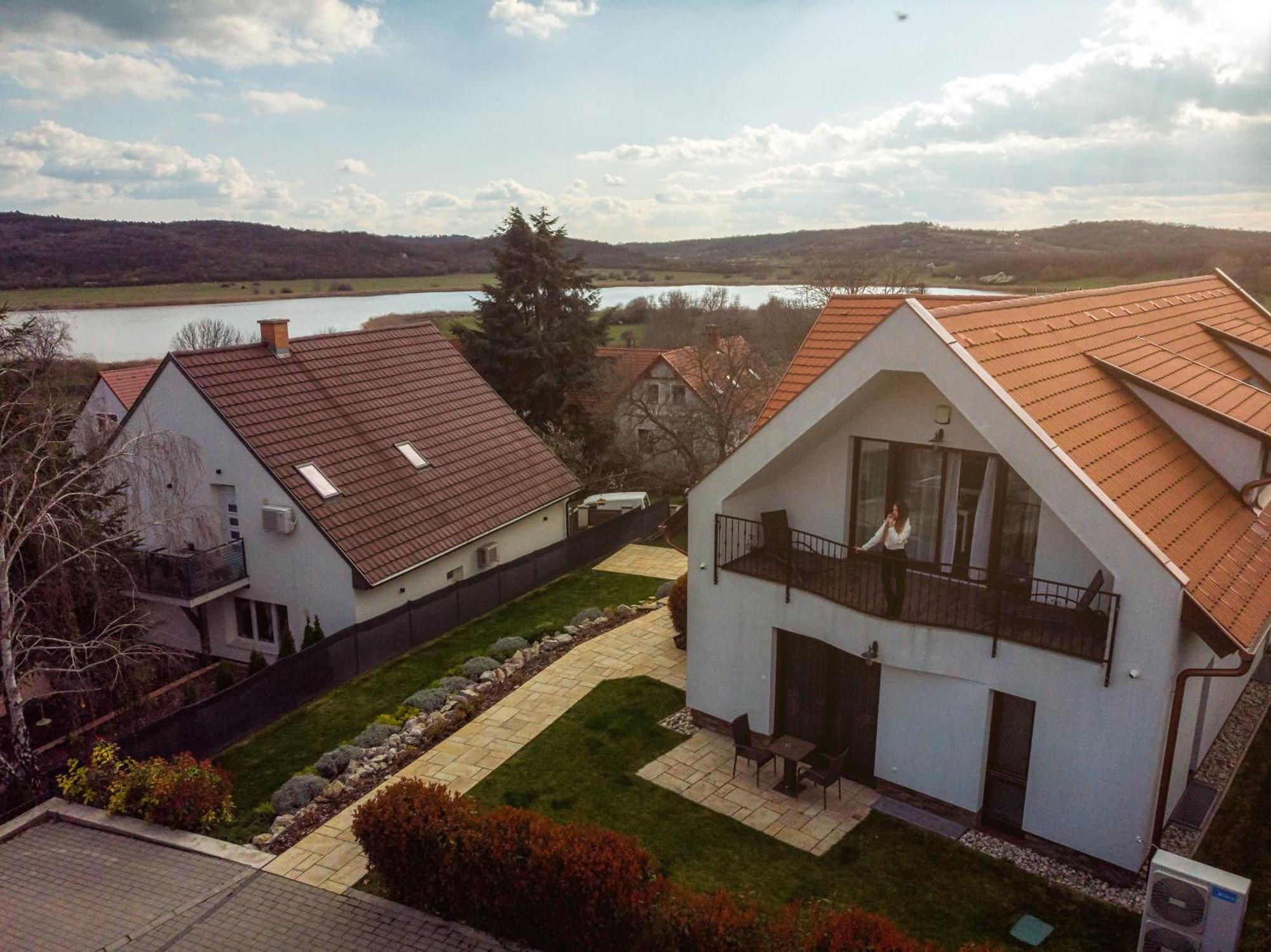 טיהאני Pilger Apartments מראה חיצוני תמונה