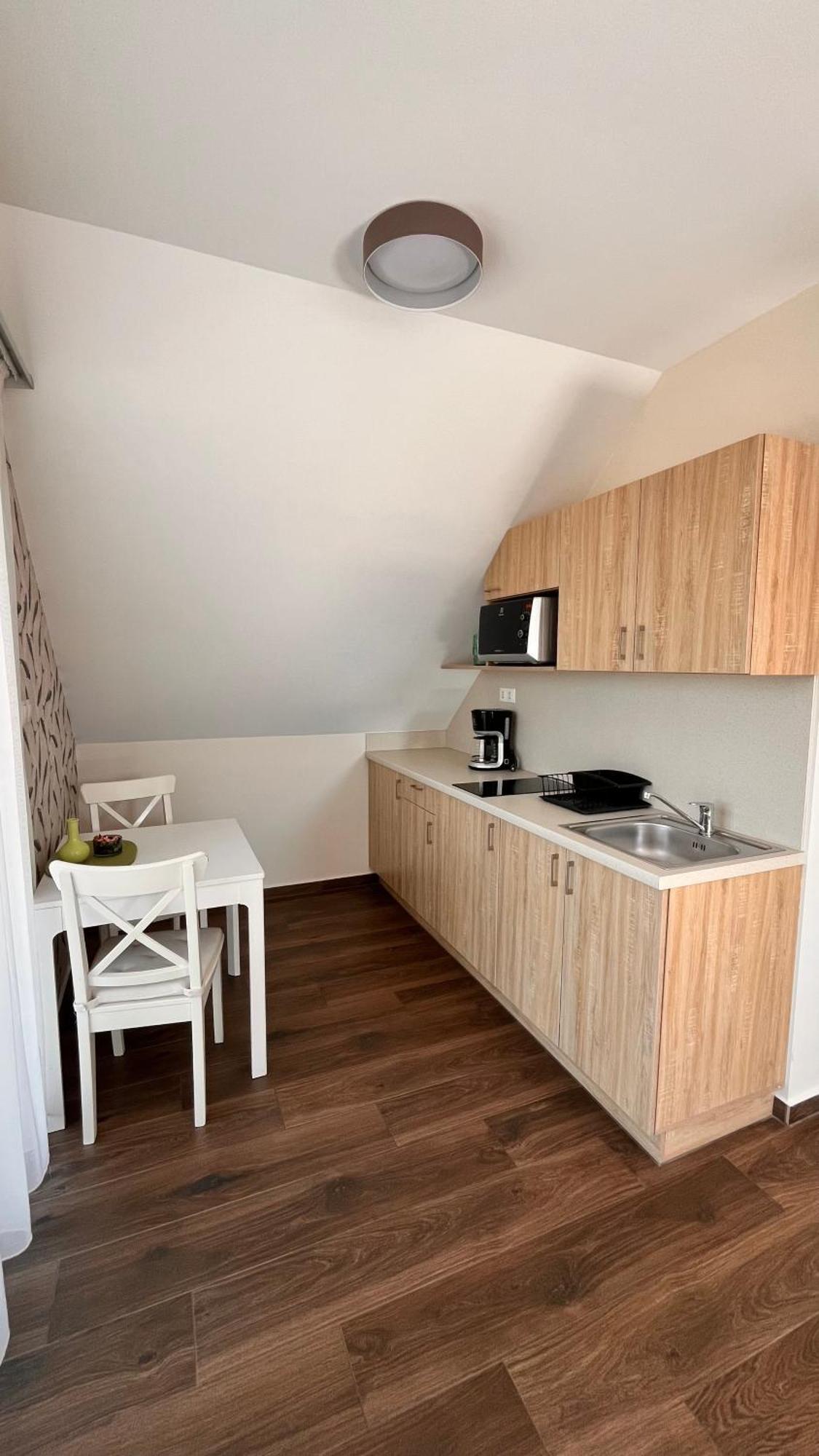 טיהאני Pilger Apartments מראה חיצוני תמונה