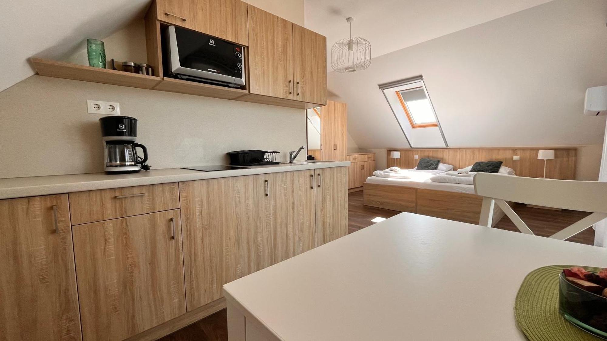 טיהאני Pilger Apartments מראה חיצוני תמונה
