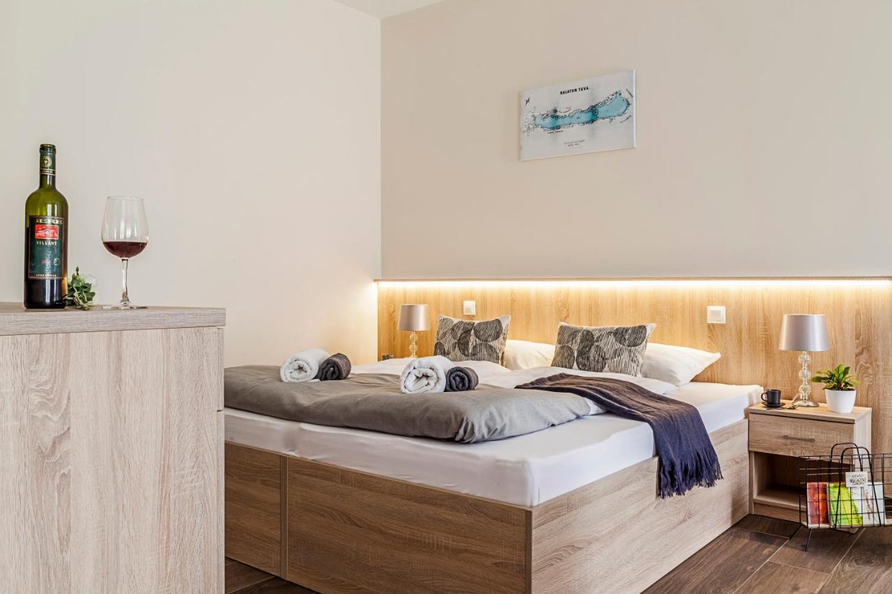 טיהאני Pilger Apartments מראה חיצוני תמונה